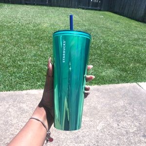 Starbucks Summer 2022 Fame Lime Venti Cold Cup - iridescent Green Starbucks Cup